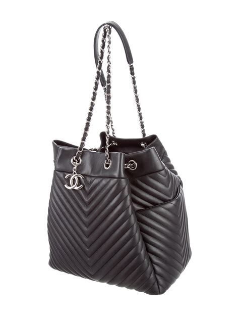 chanel urban spirit 28cm|Chanel black and white handbags.